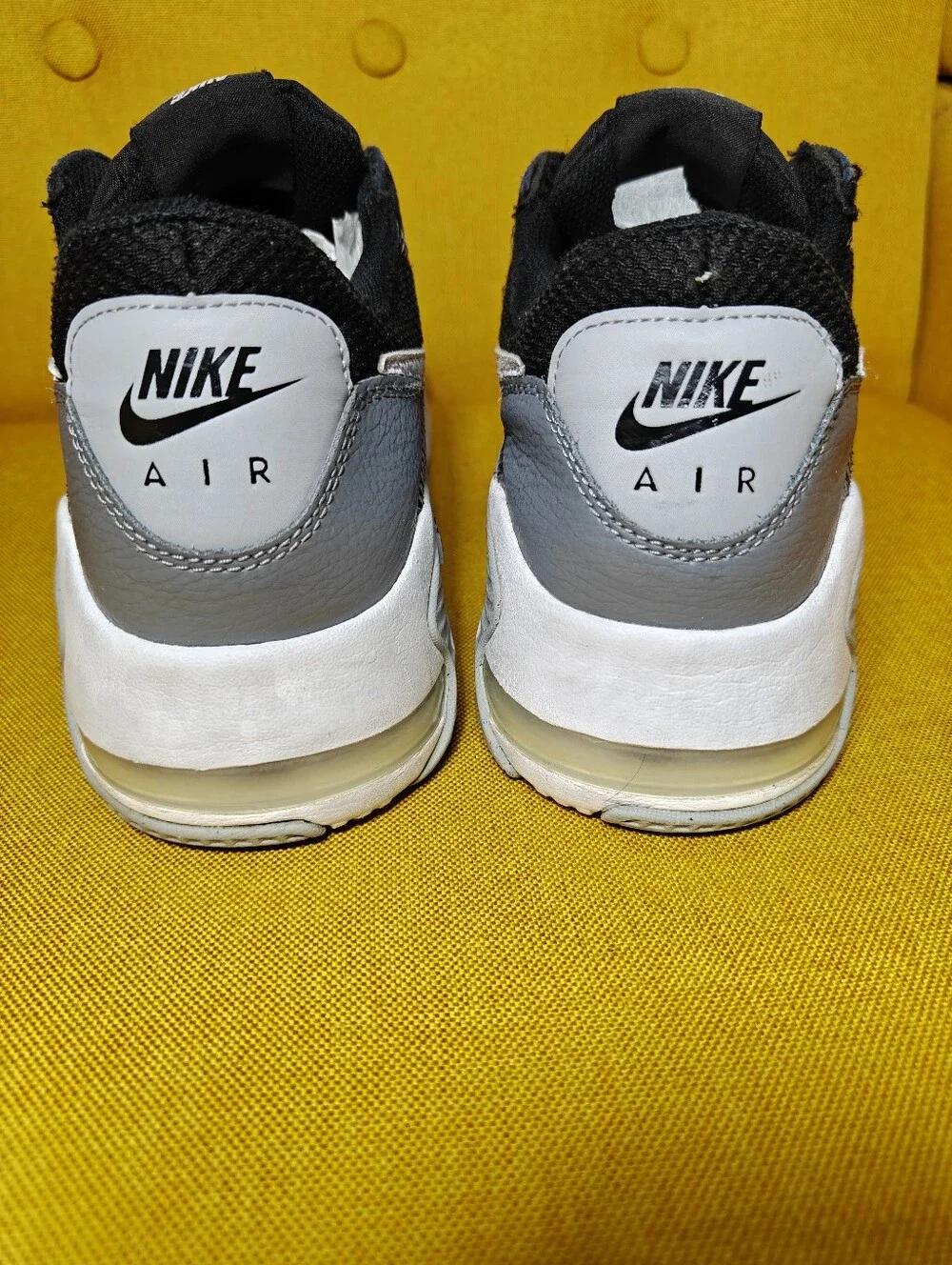 Nike Air Max Excee Black Gray Sneakers Casual Men's Shoe Size 9